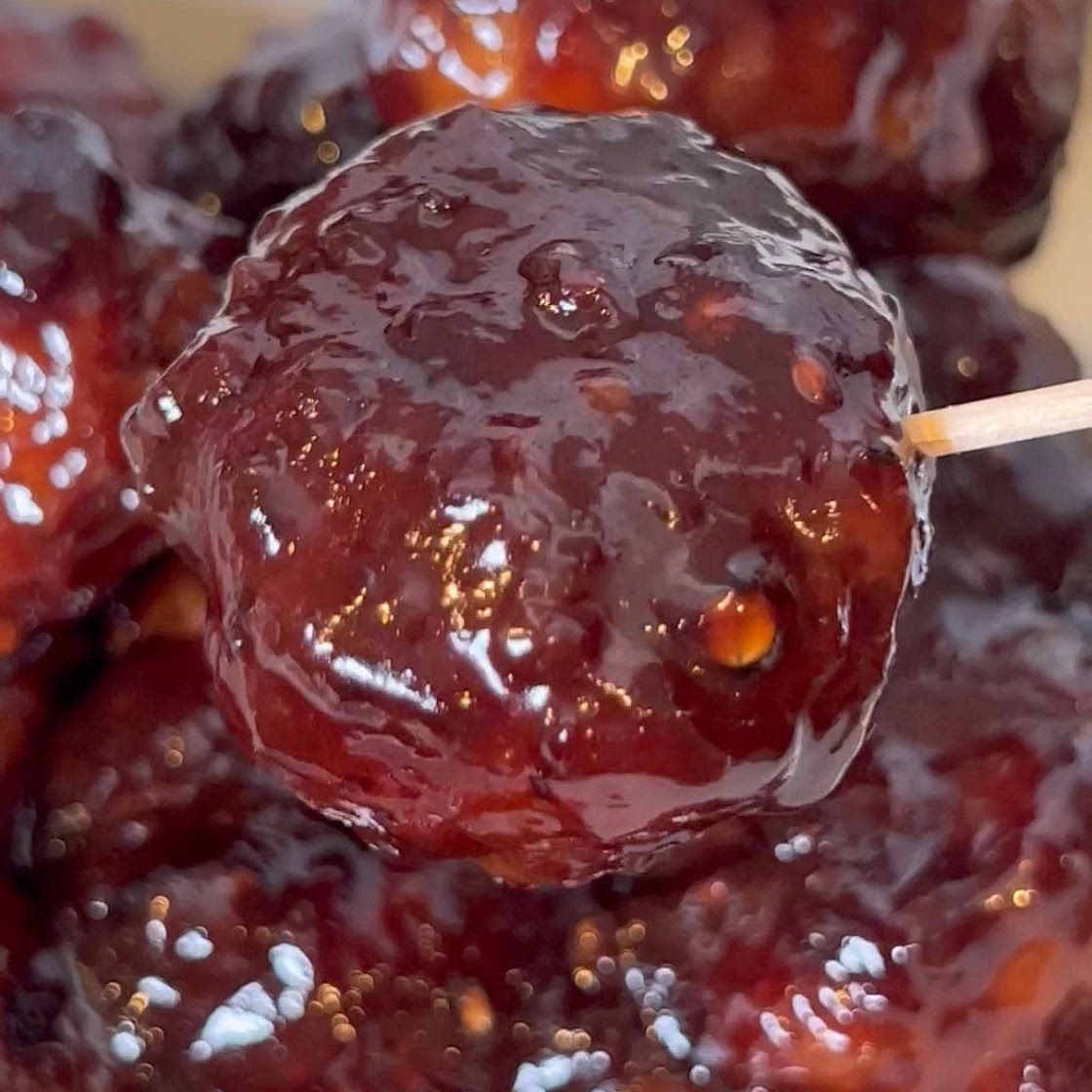 Easy Blackberry BBQ Meatballs 