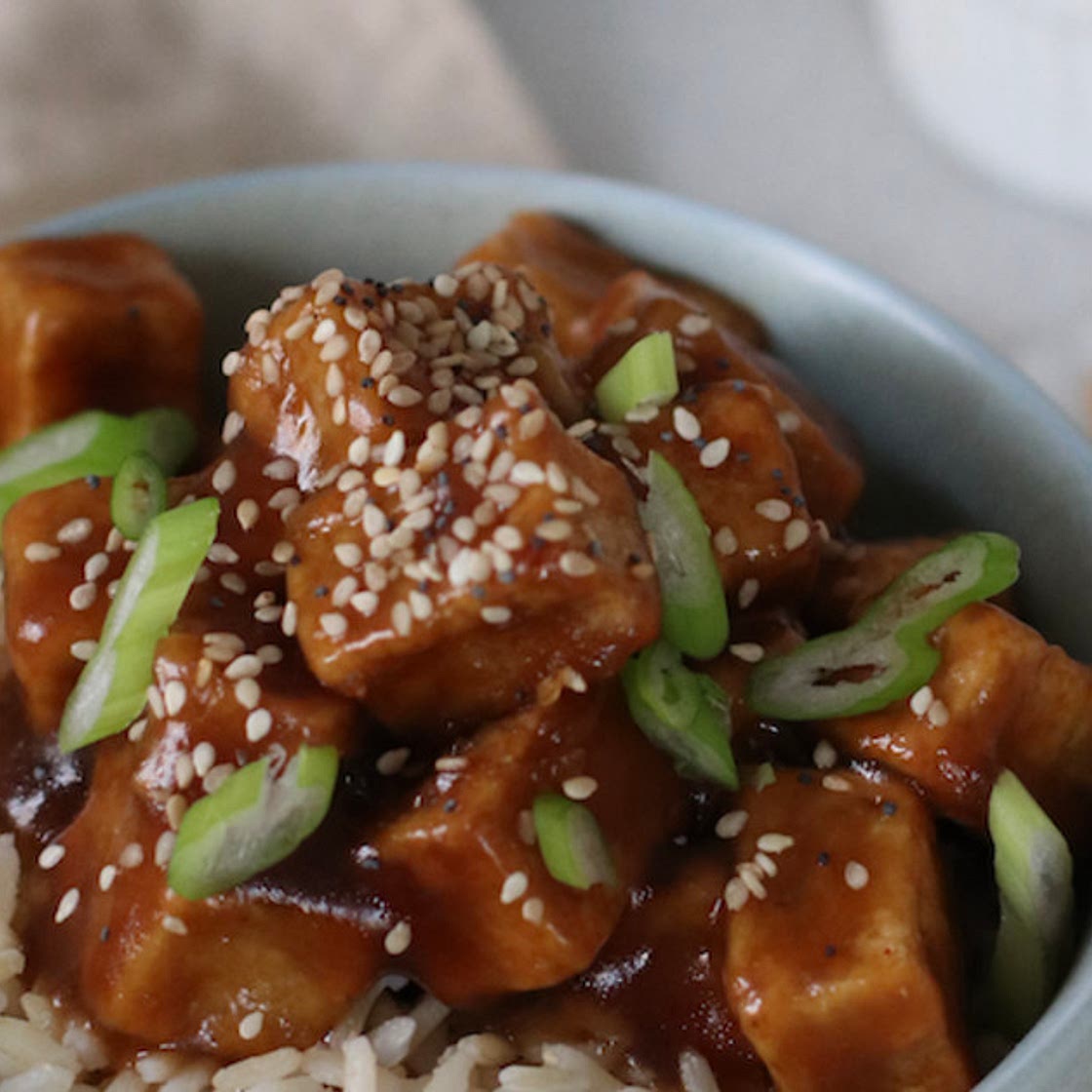Bocconcini di tofu in agrodolce