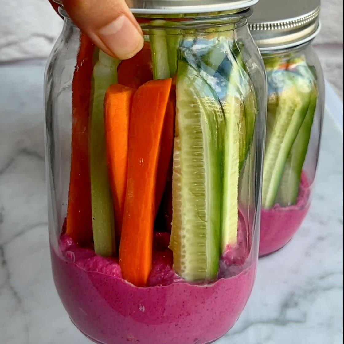 Easy Beet Hummus