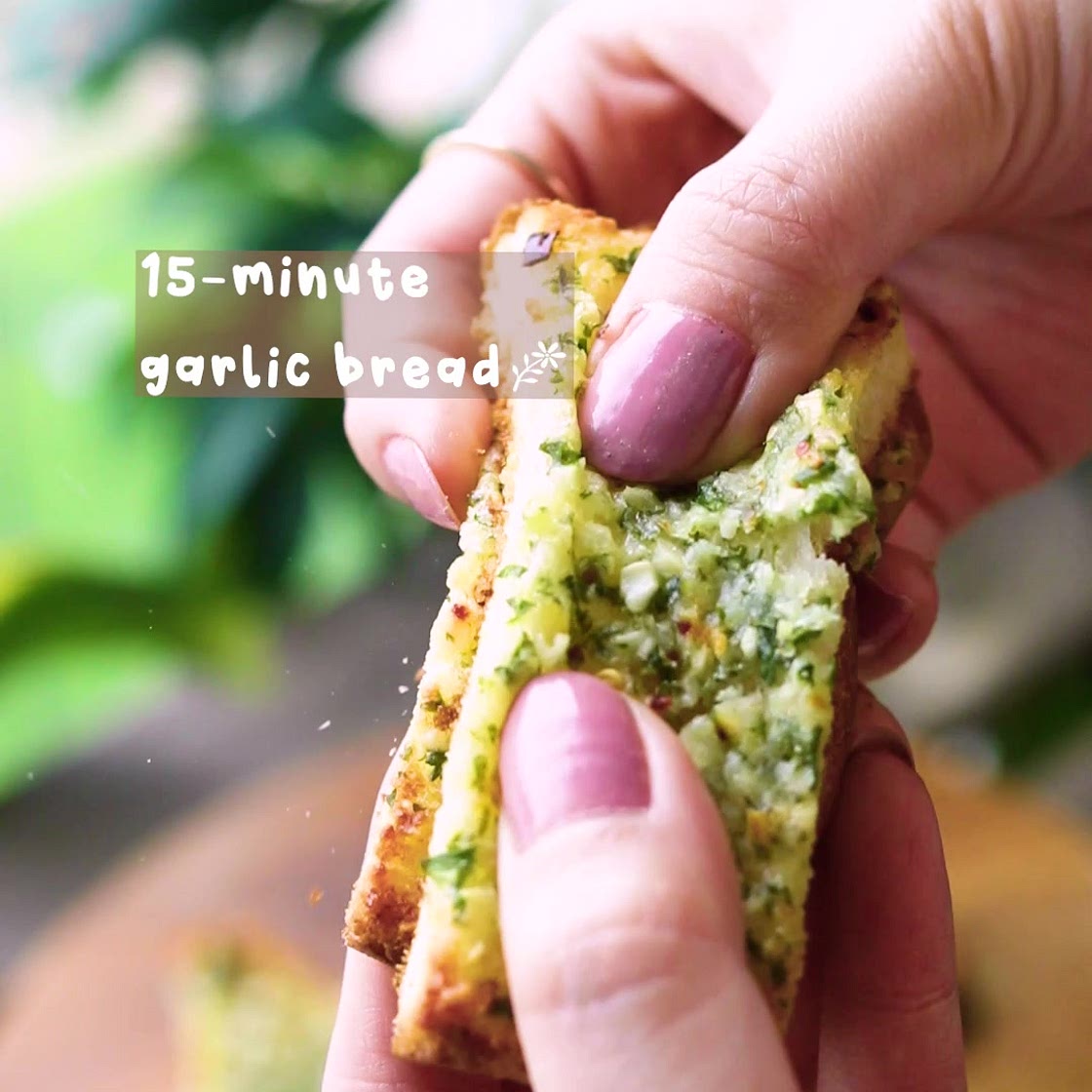15 Minute Garlic Bread 