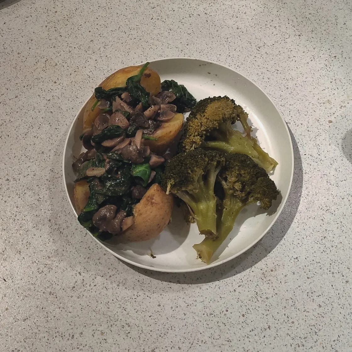 Baked Potatoes with Spinach and Mushroom and Vegan Gravy