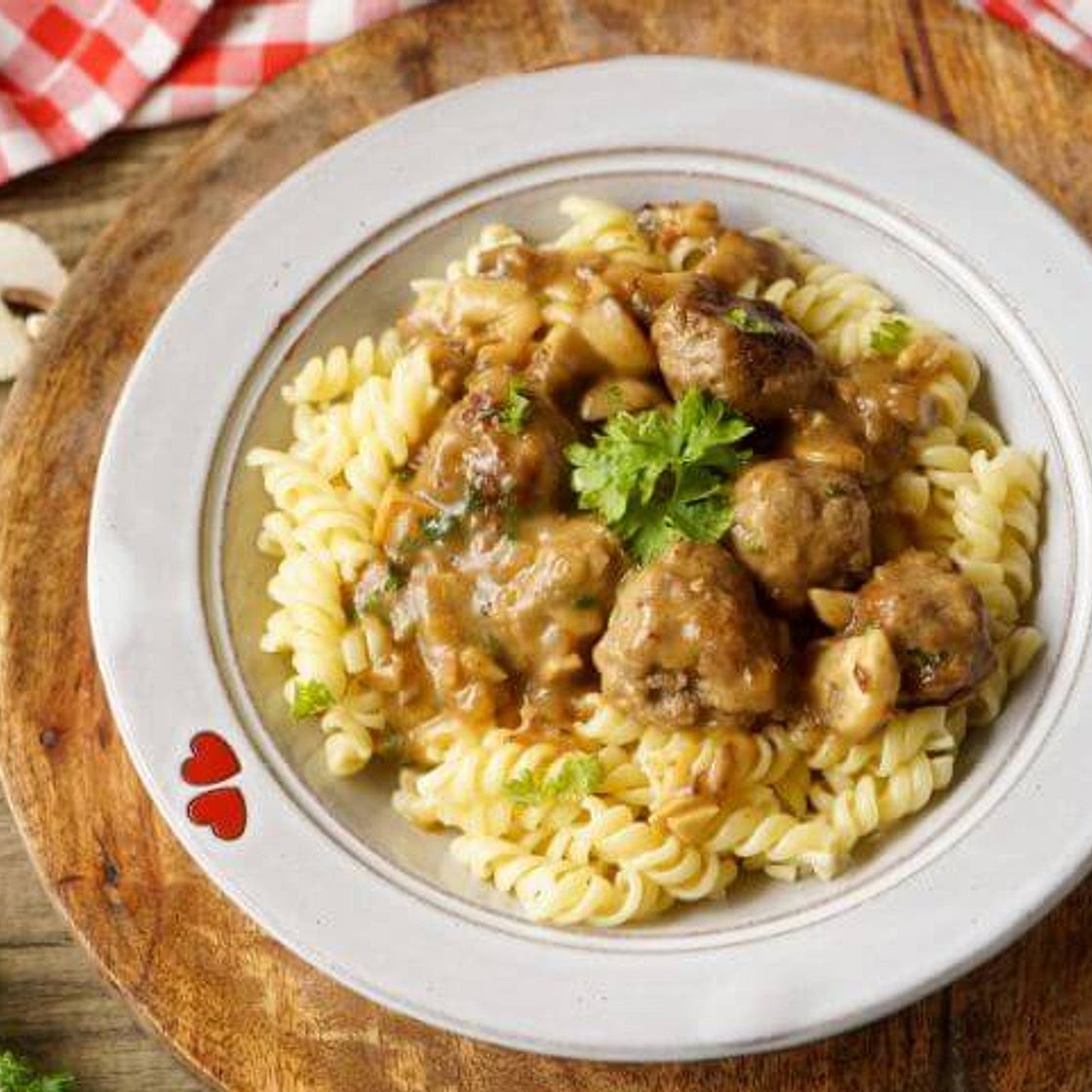 Jägerklösschen mit Champignons