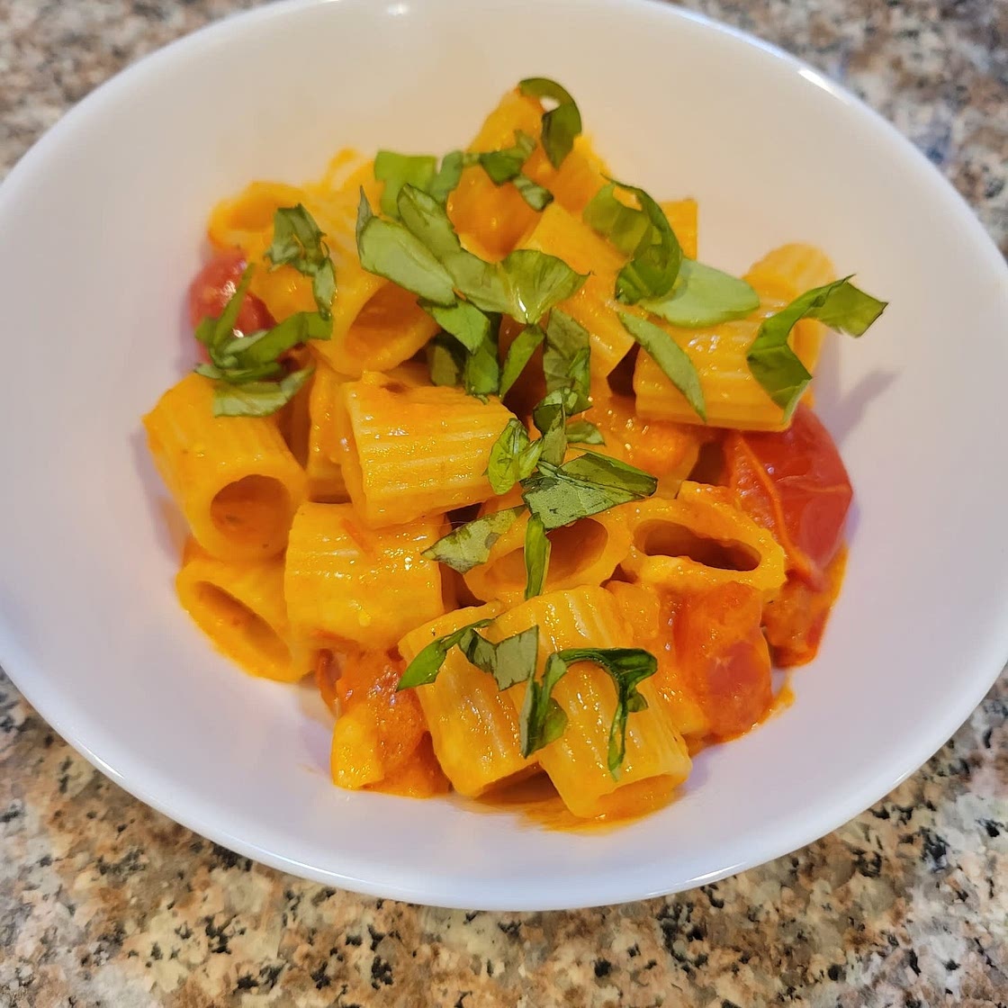 Cherry Tomato Pasta Alla Vodka
