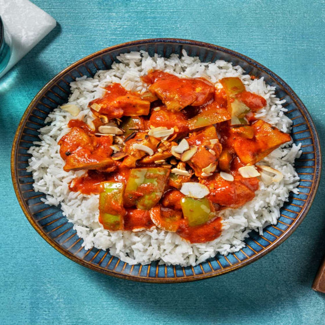 Chicken and Pepper Rogan Josh Style Curry with Mango Chutney, Flaked Almonds and Basmati Rice