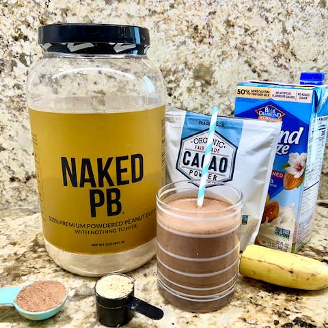 4-Ingredients Skinny Peanut Butter Chocolate Shake