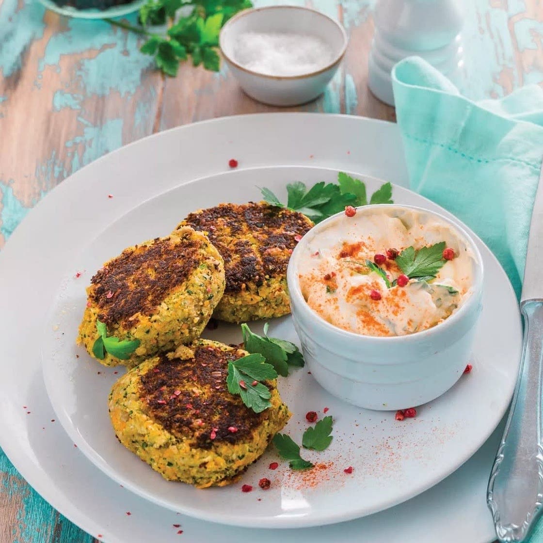 Bratlinge mit pikantem Quark-Dip