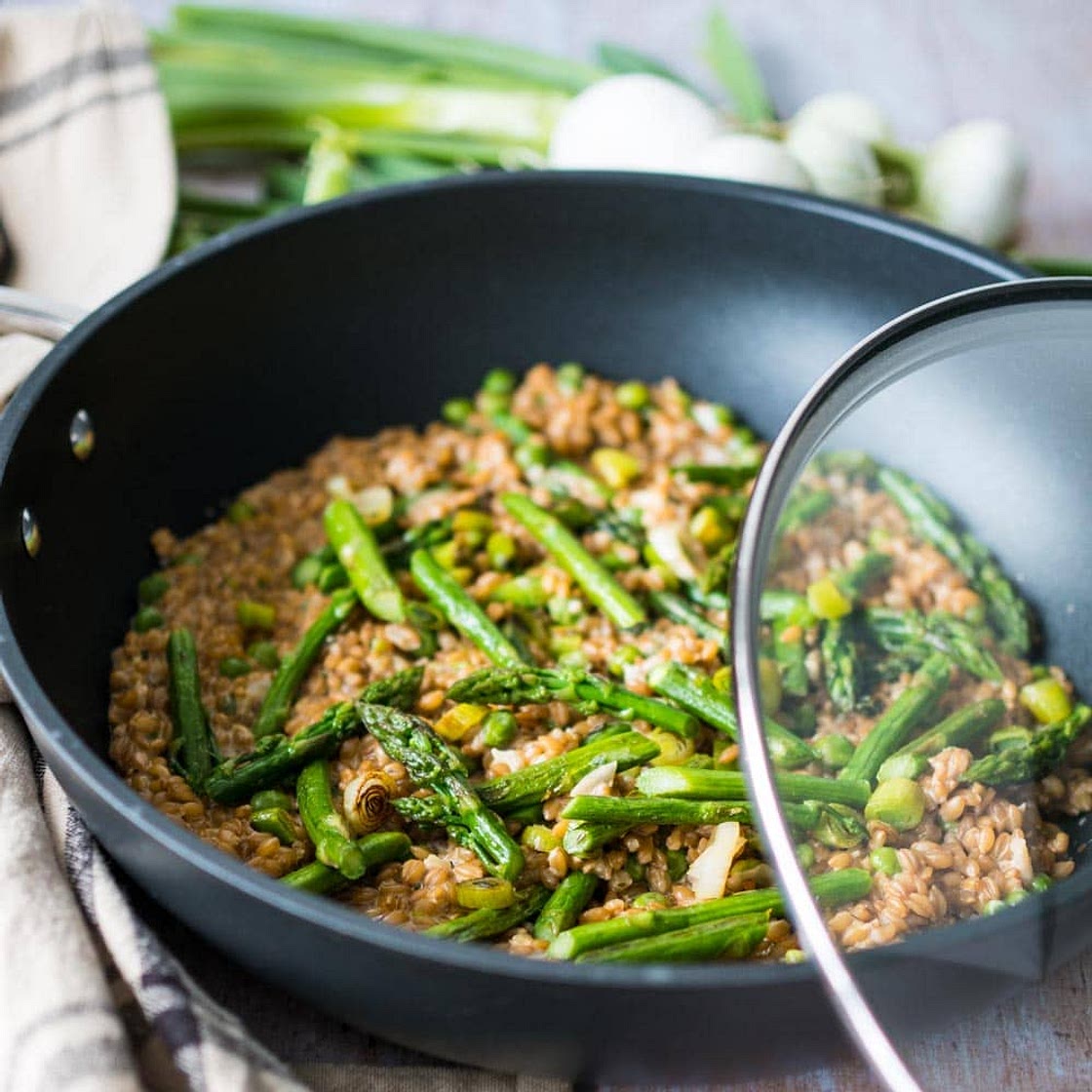 RISOTTO DE PETIT ÉPEAUTRE AUX ASPERGES VERTES