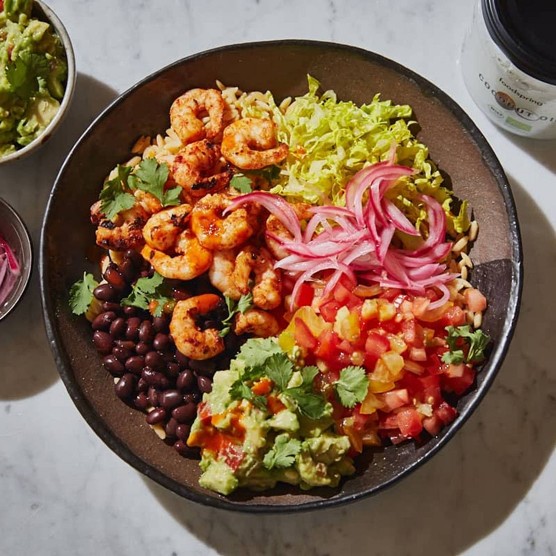 Burrito bowl aux crevettes grillées