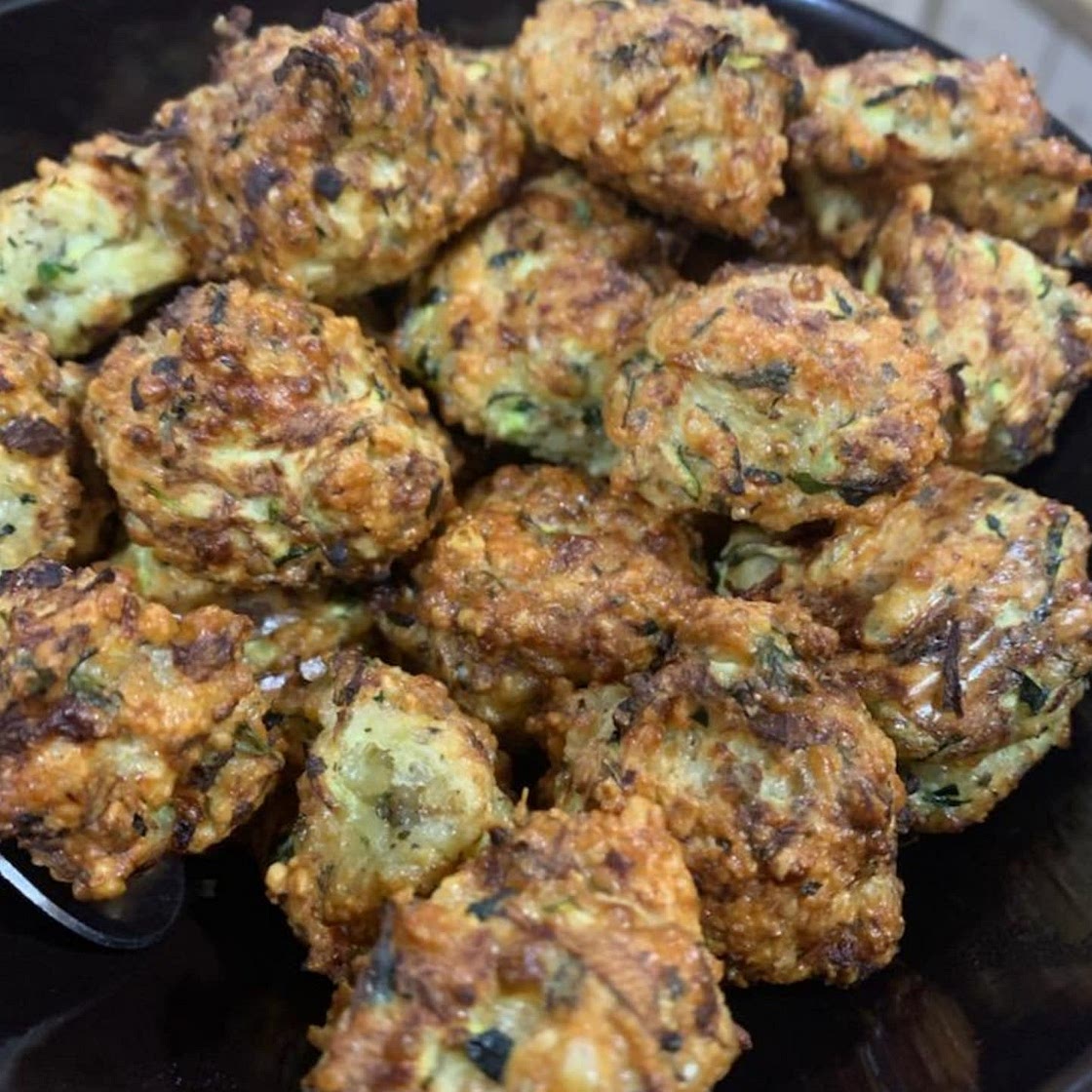Zucchini Garlic Bites