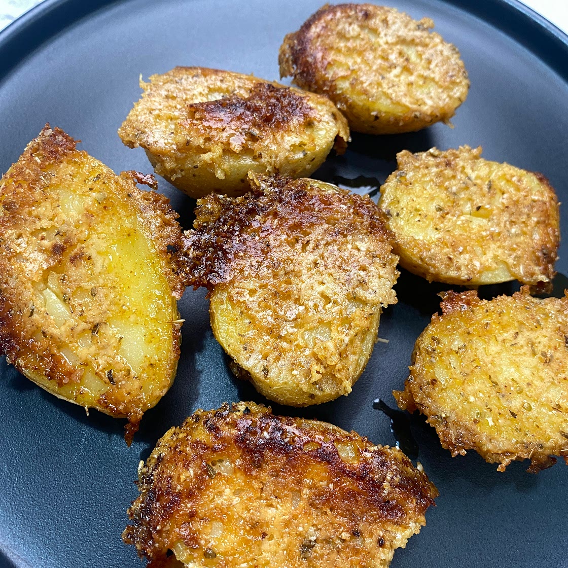 Crispy parmesan roasted potatoes