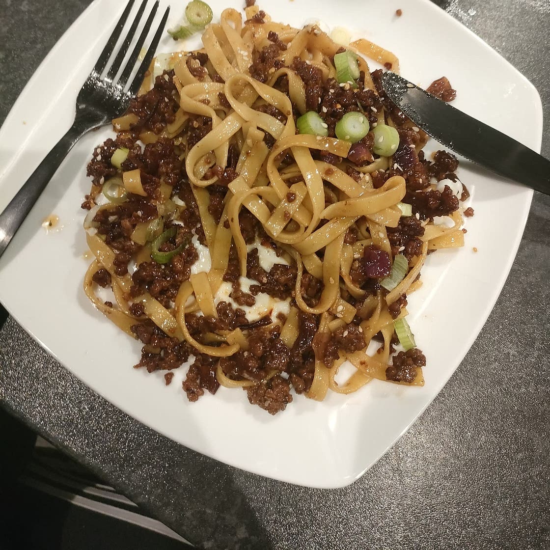 Easy Mongolian Ground Beef Noodles