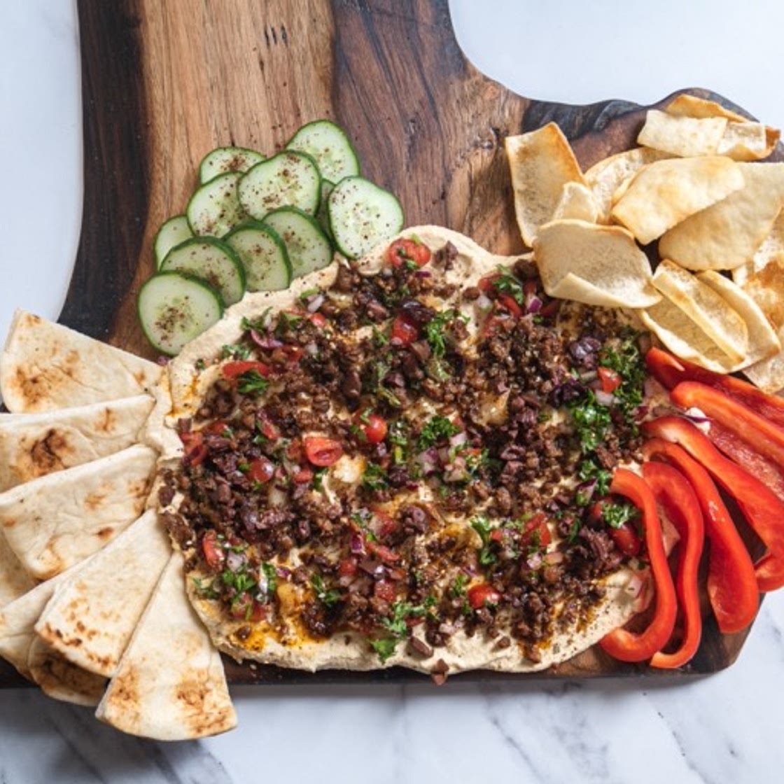 Easy Mediterrean-Inspired Hummus Charcuterie Board Recipe