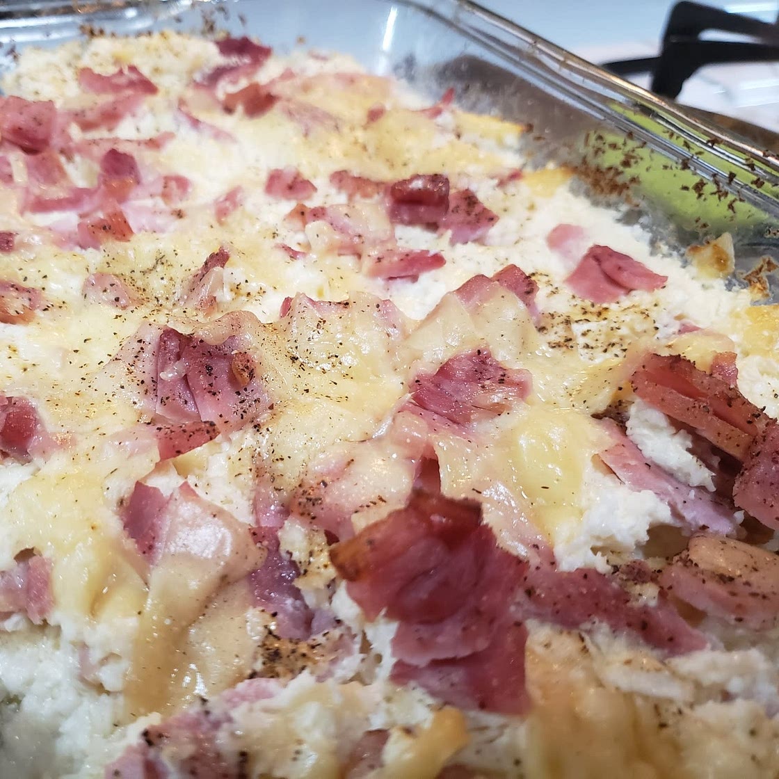 Ham and Cauliflower Casserole au Gratin