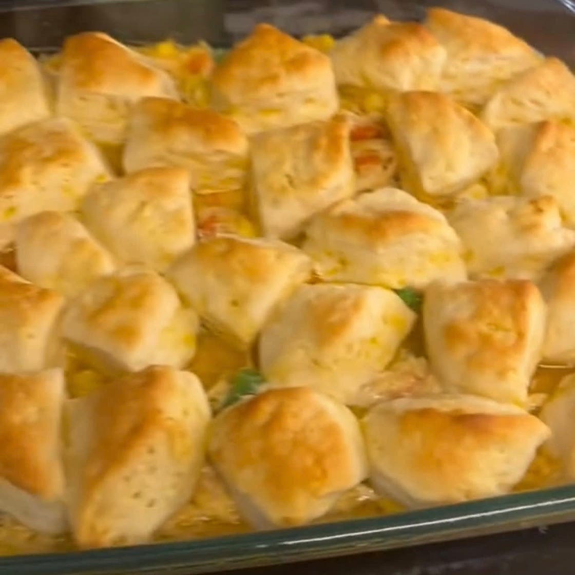 Casserole chicken pot pie 