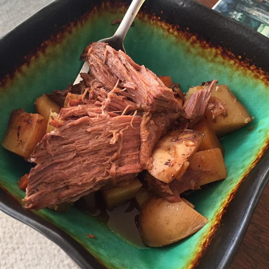 Marie's Easy Slow Cooker Pot Roast