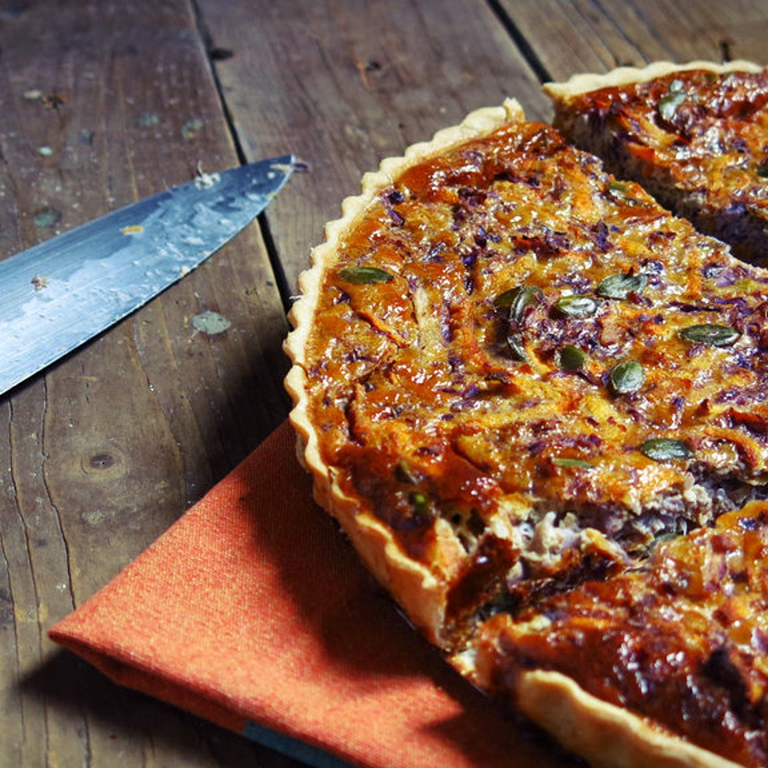 Tarte carotte et chou rouge aux épices