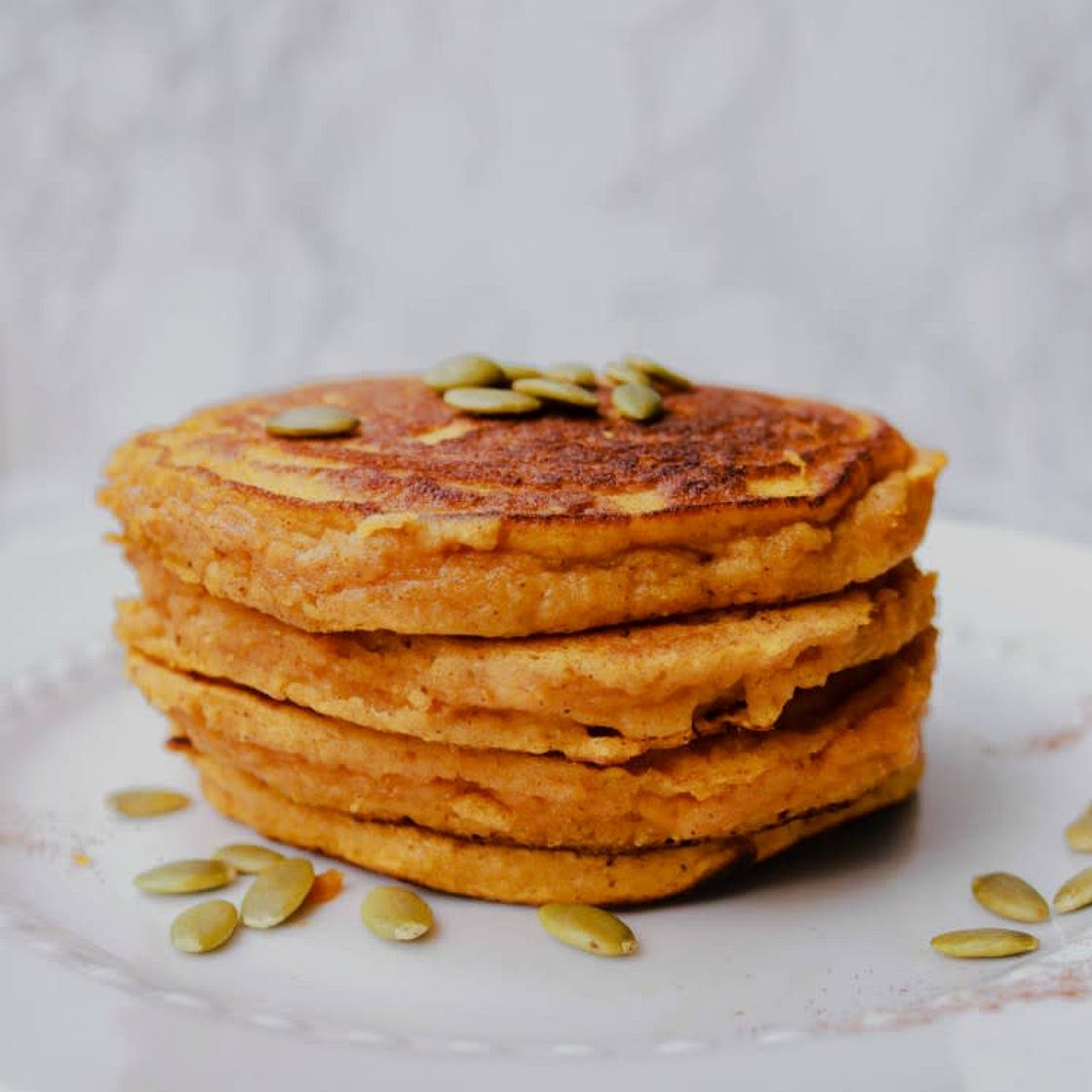 Paleo Pumpkin Pancakes- Easy Fall Pancake Recipe