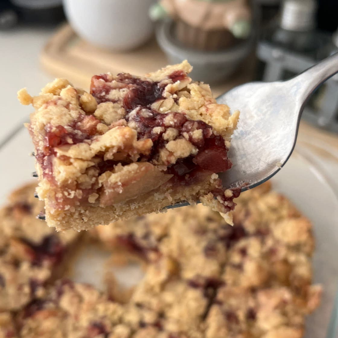 Baked Apple Raspberry Oat Bars
