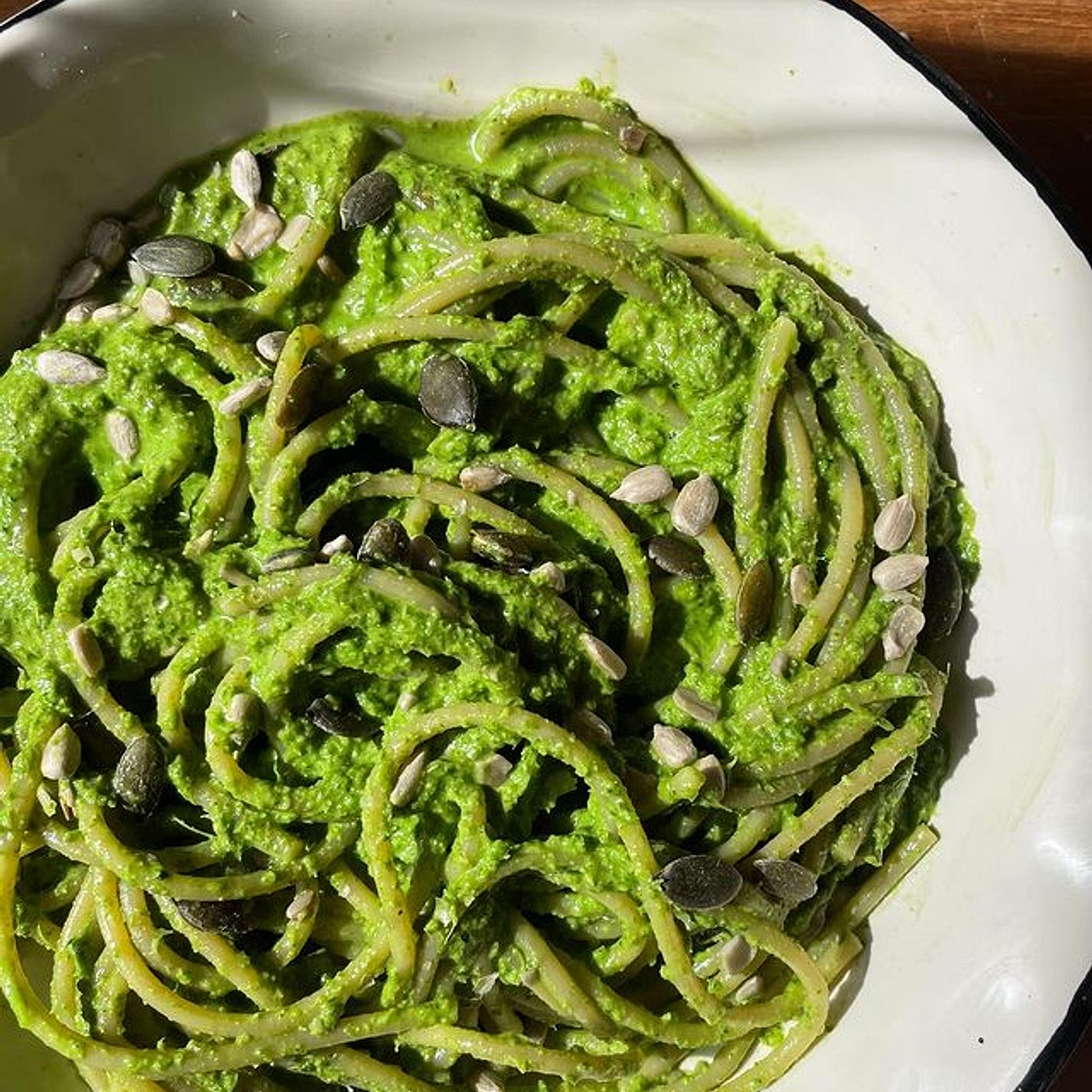 Kale, pistachios and basil  pasta (ZOE)