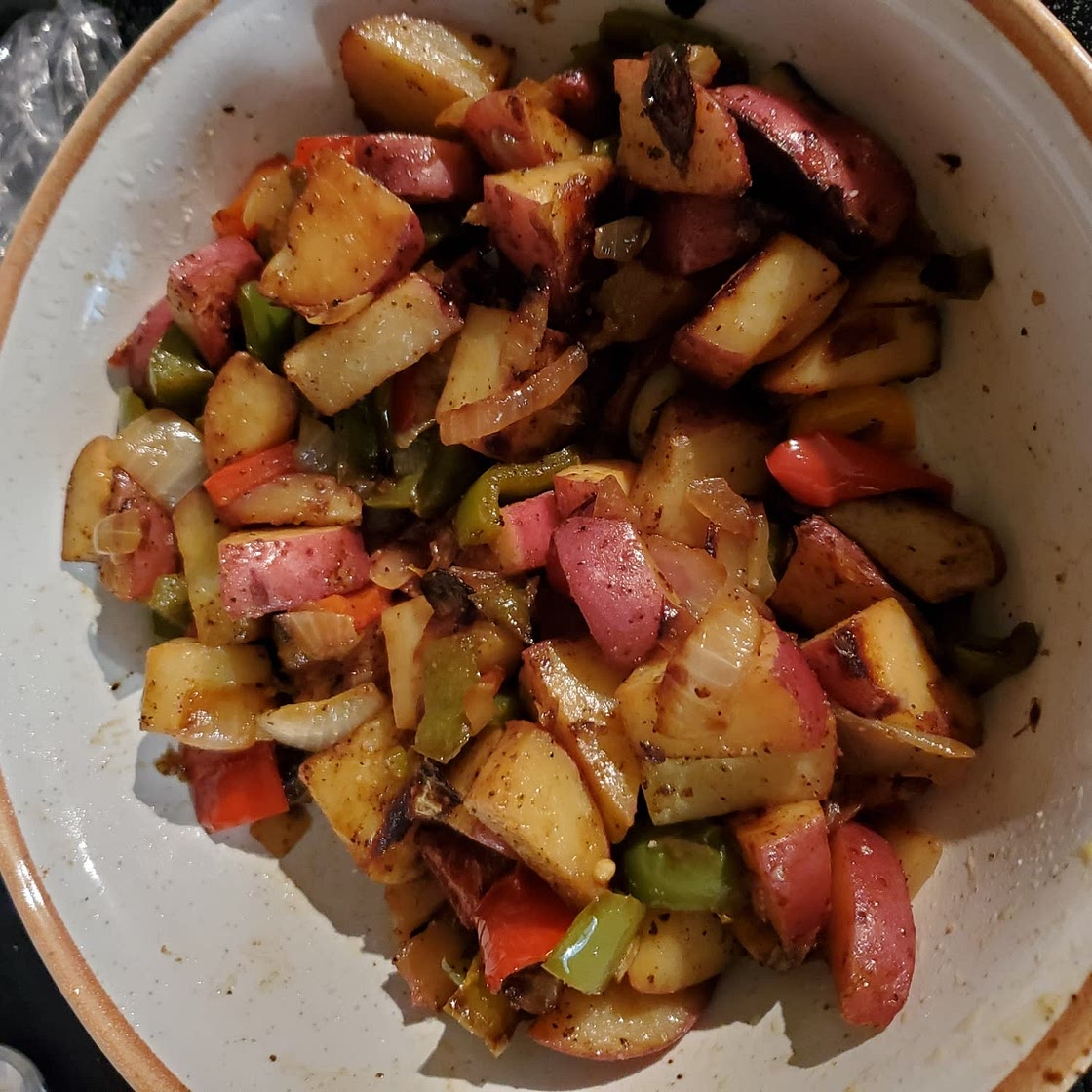 Roasted Skillet Breakfast Potatoes with Peppers & Onions (Gluten-Free, Vegan, Paleo)