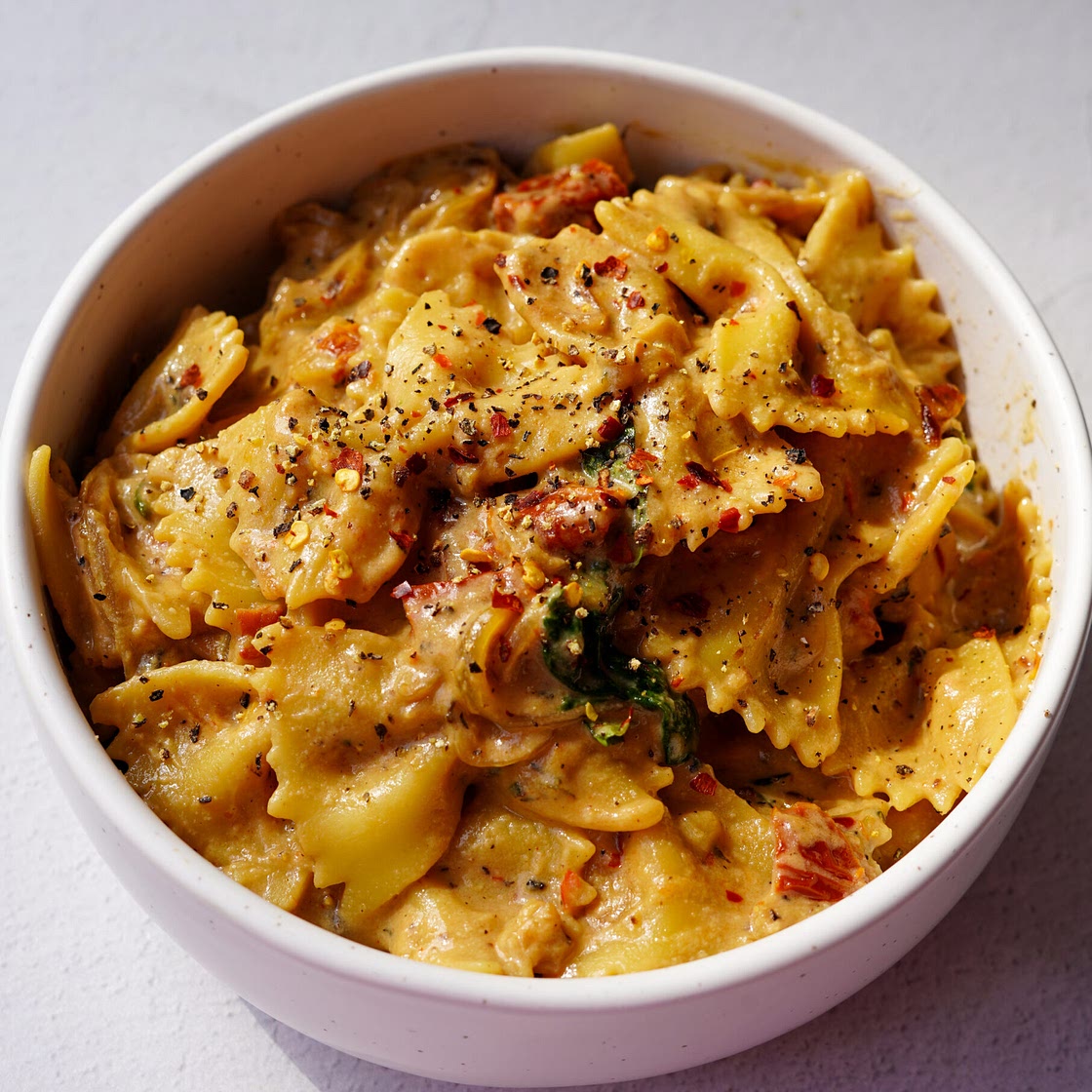 Caramelized Onion and Sun-Dried Tomato Pasta