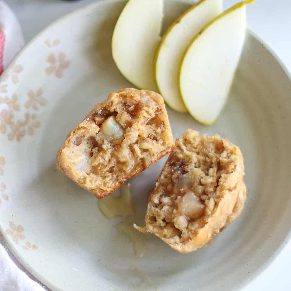 Fluffy Pear Muffins