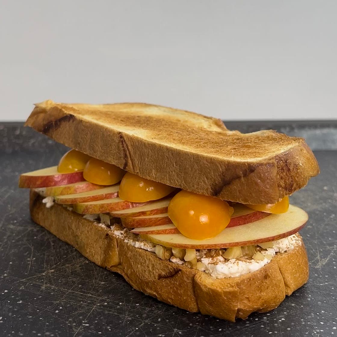 Autumn apple physalis sandwich