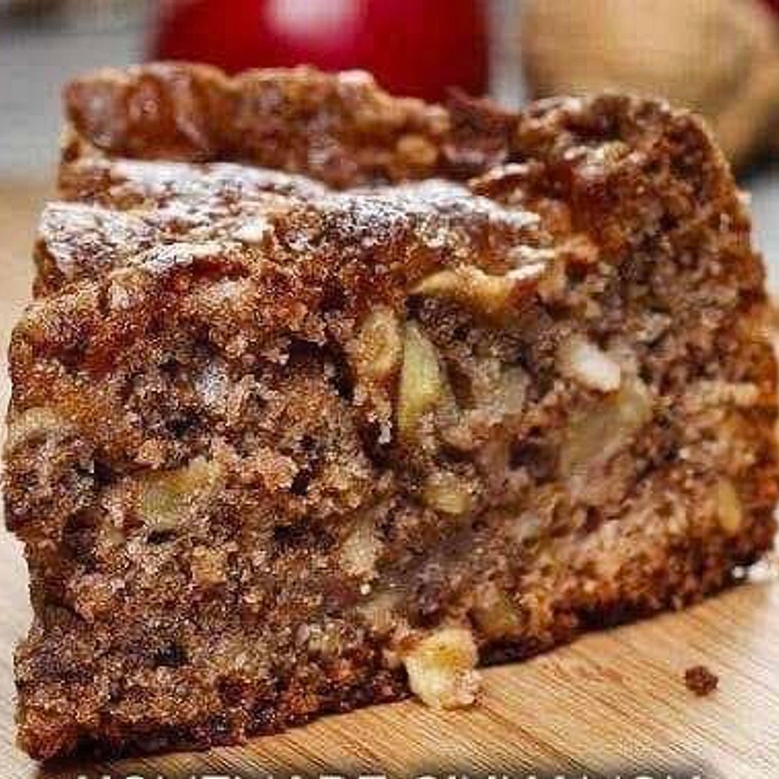 Cinnamon Apple Cake