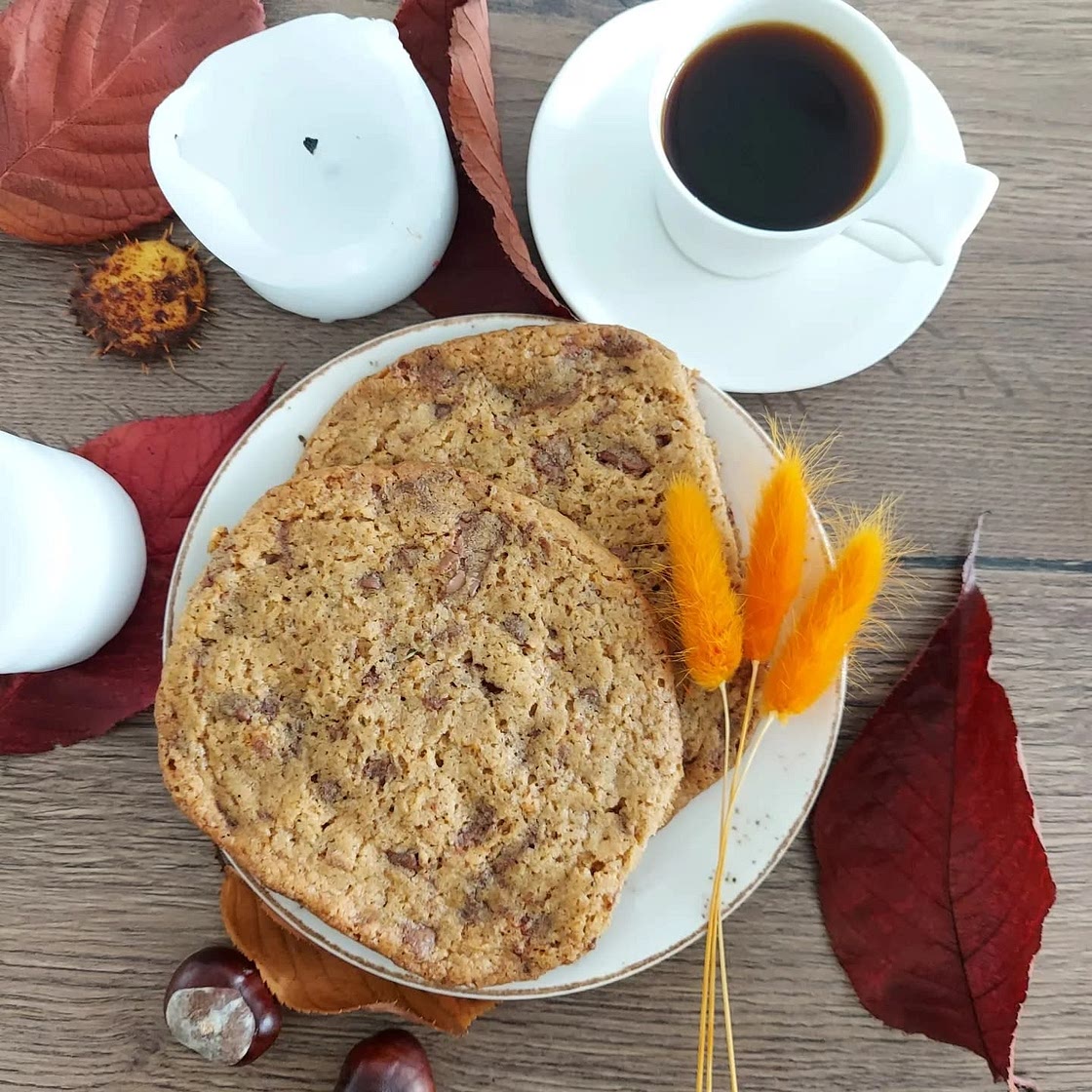 The BEST Pumpkin Cookies