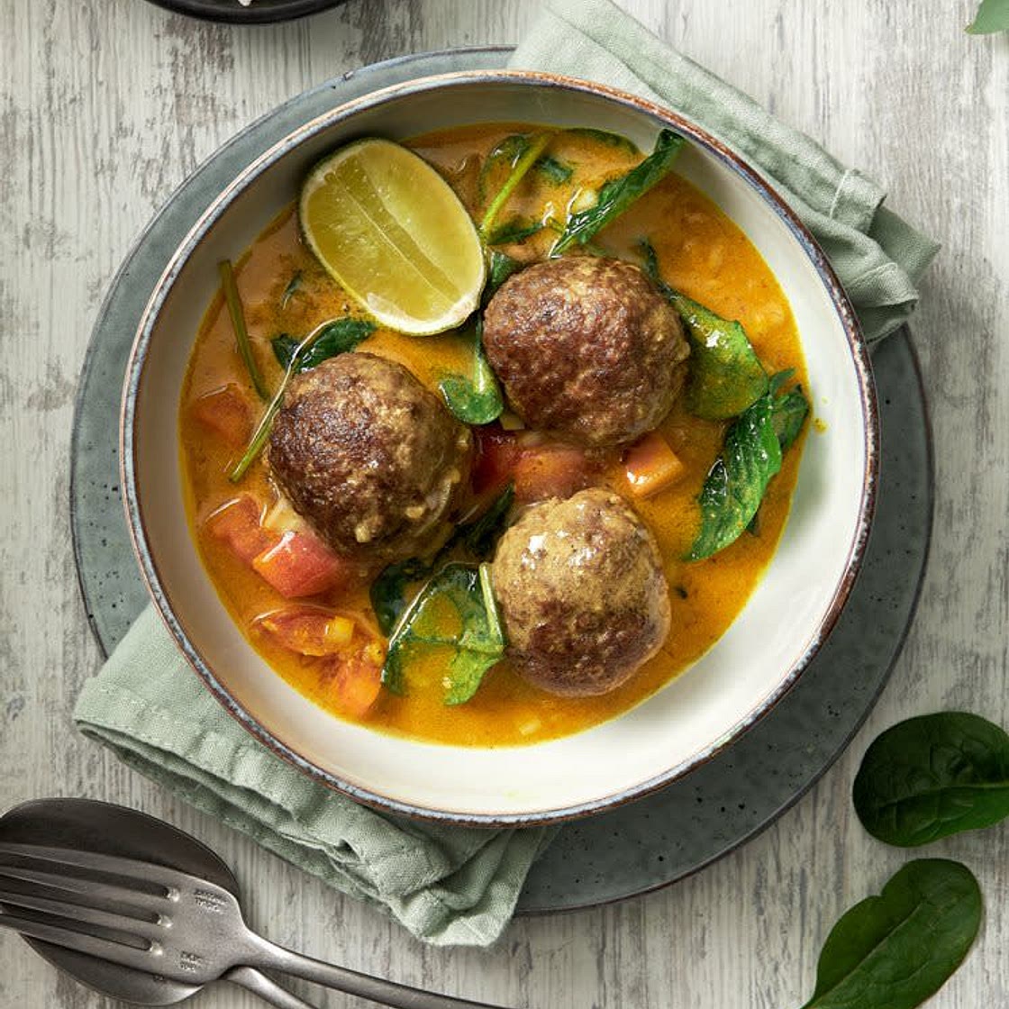 Bengali meatballs med spenat och kokosmjölk