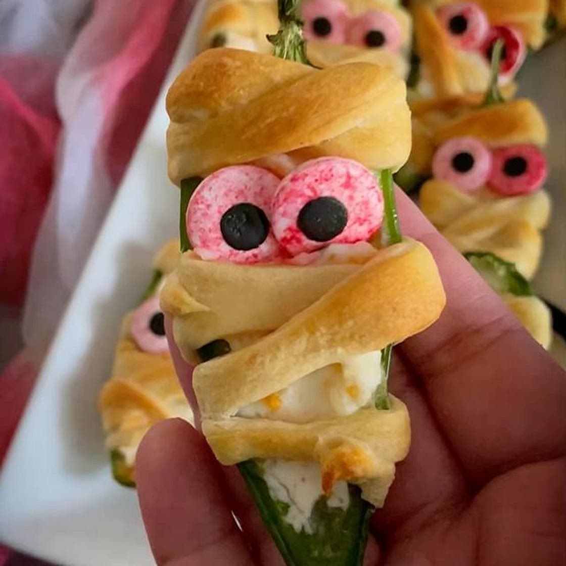 Jalapeño popper mummies