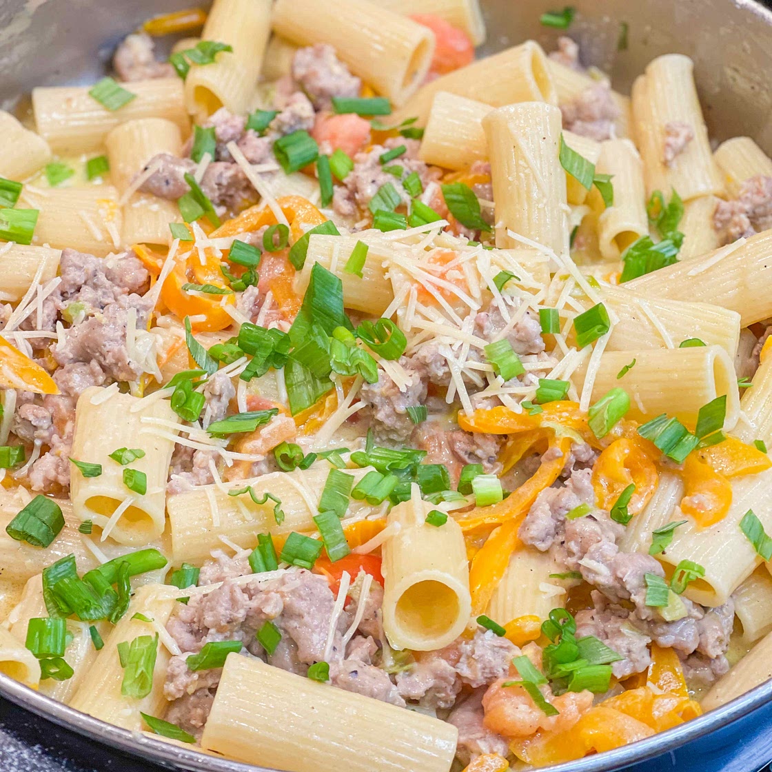 Italian Sausage and pepper pasta 