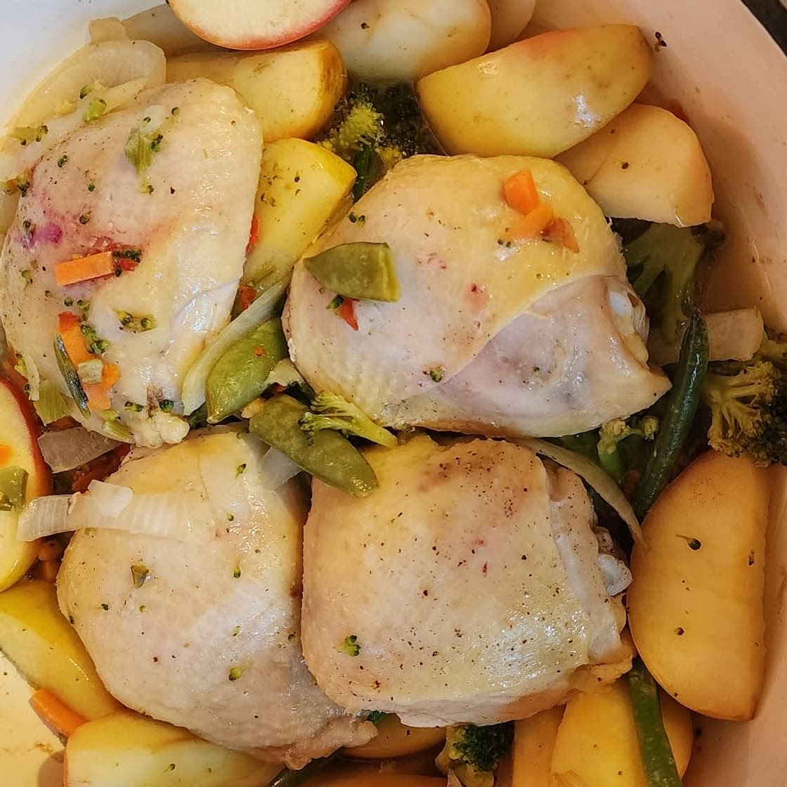 Apple Chicken - Sheet Pan Chicken with Apples