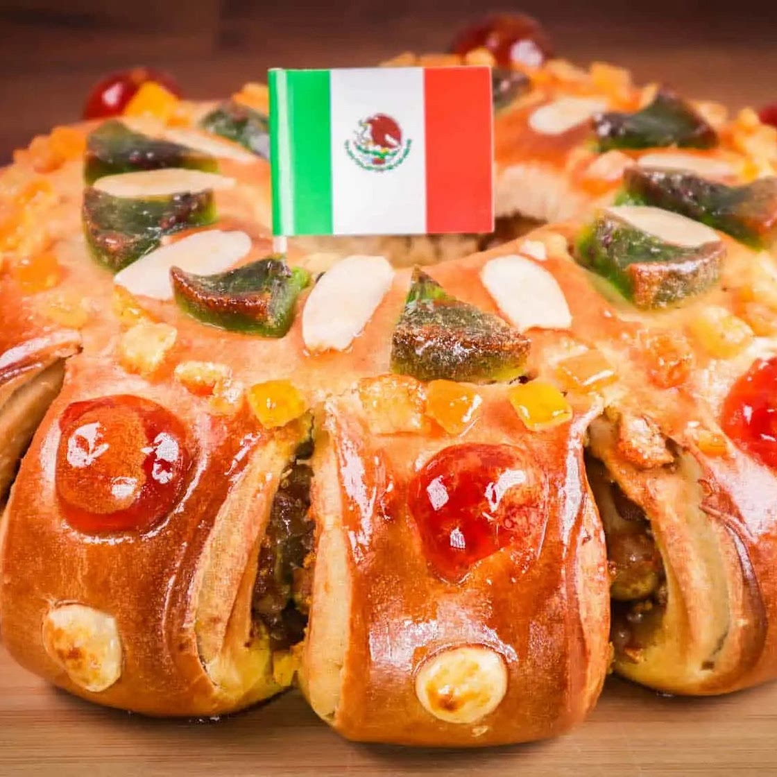 Rosca de Reyes, Mexican Christmas Bread Recipe - ChainBaker