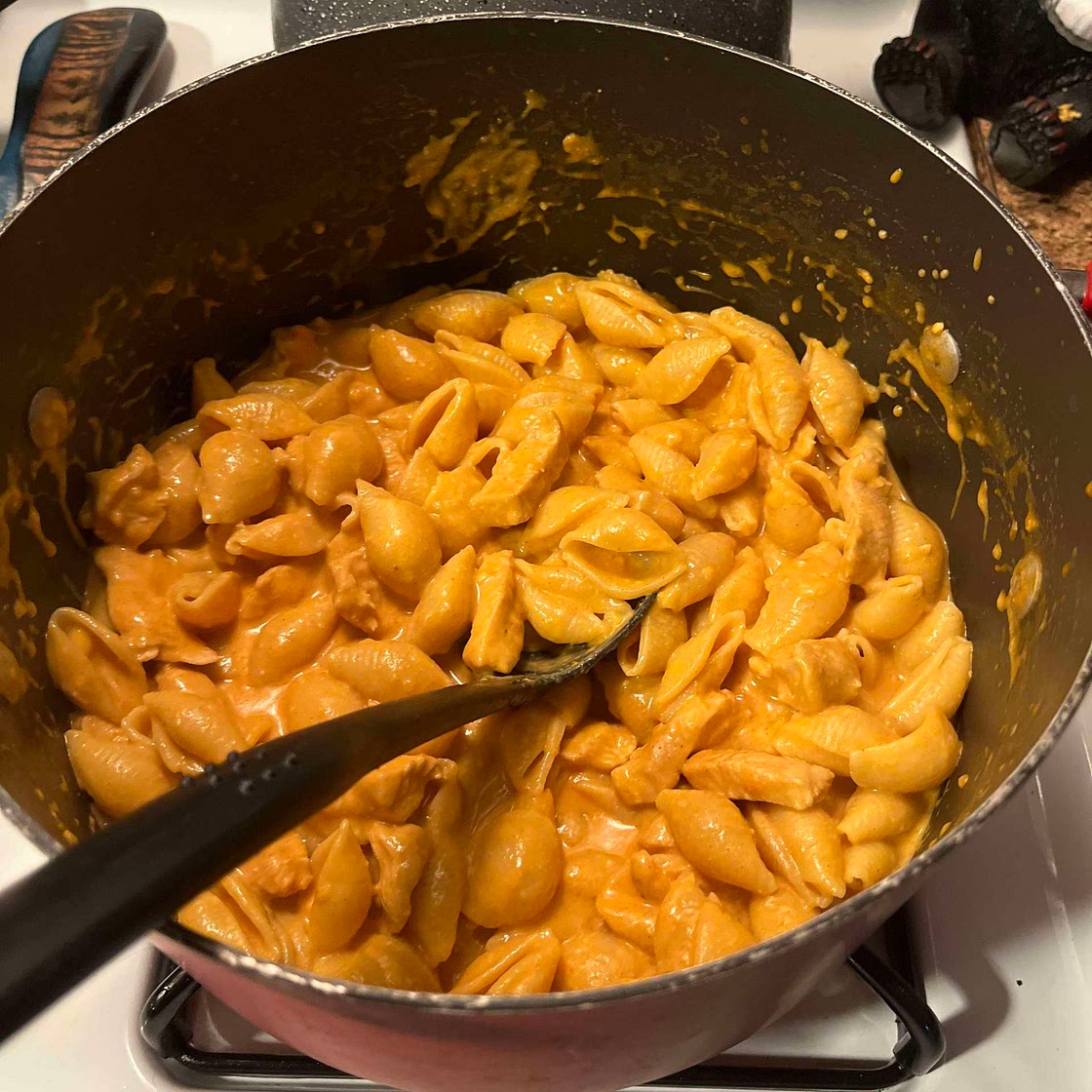 Buffalo chicken Mac n cheese 