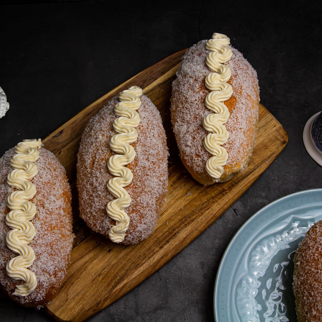 Coconut Cream Buns