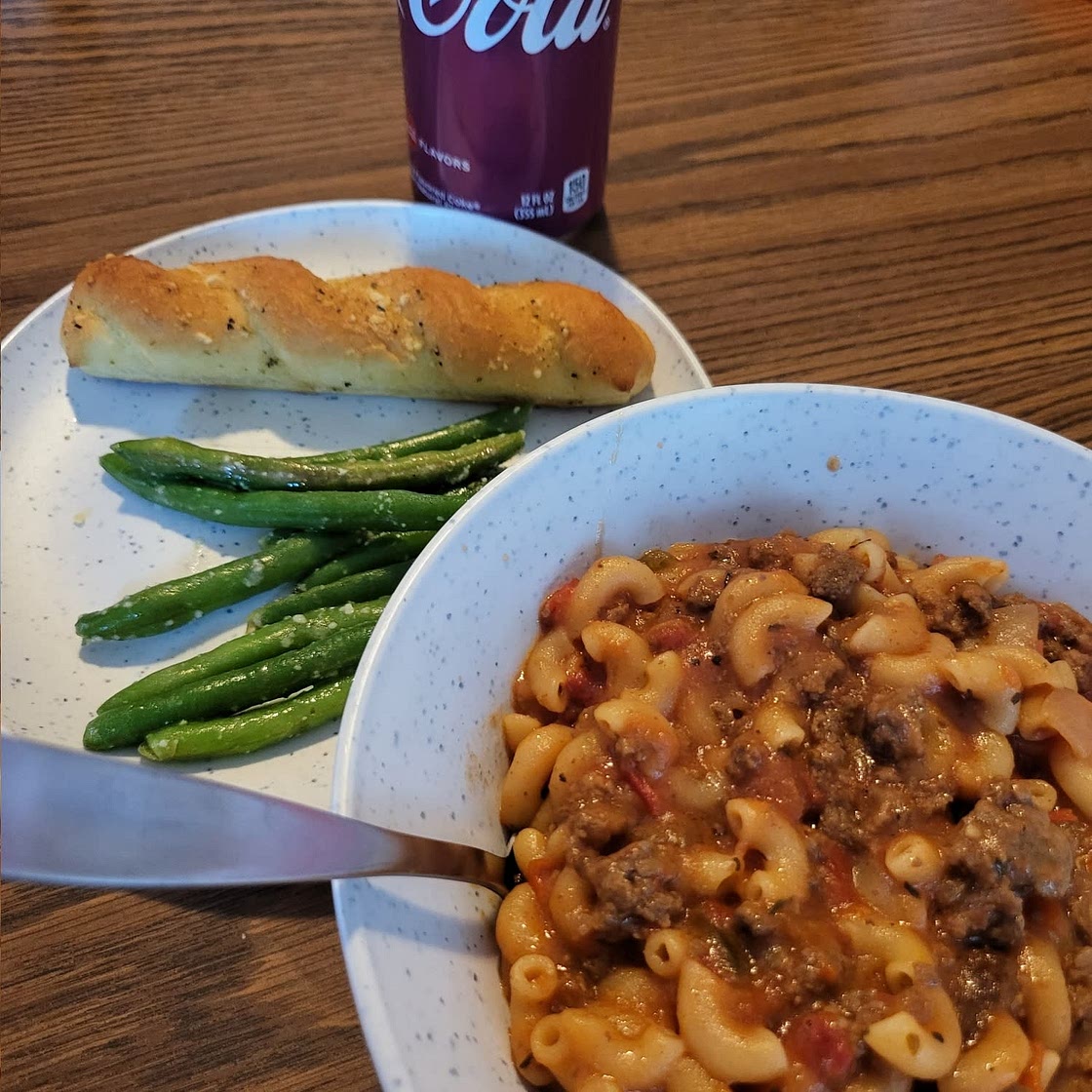 Easy Crockpot Goulash
