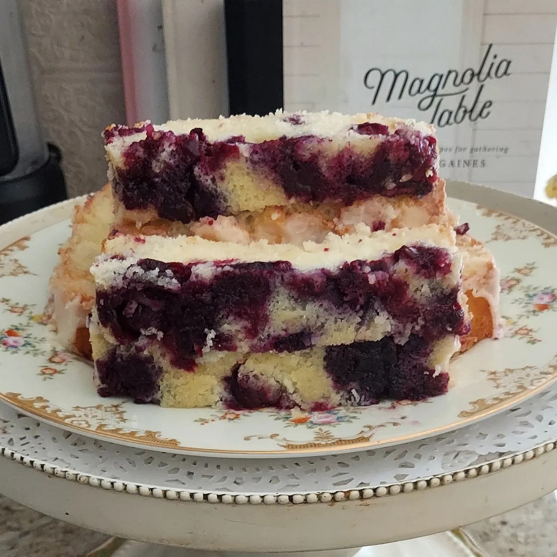 Blueberry lemon loaf cake
