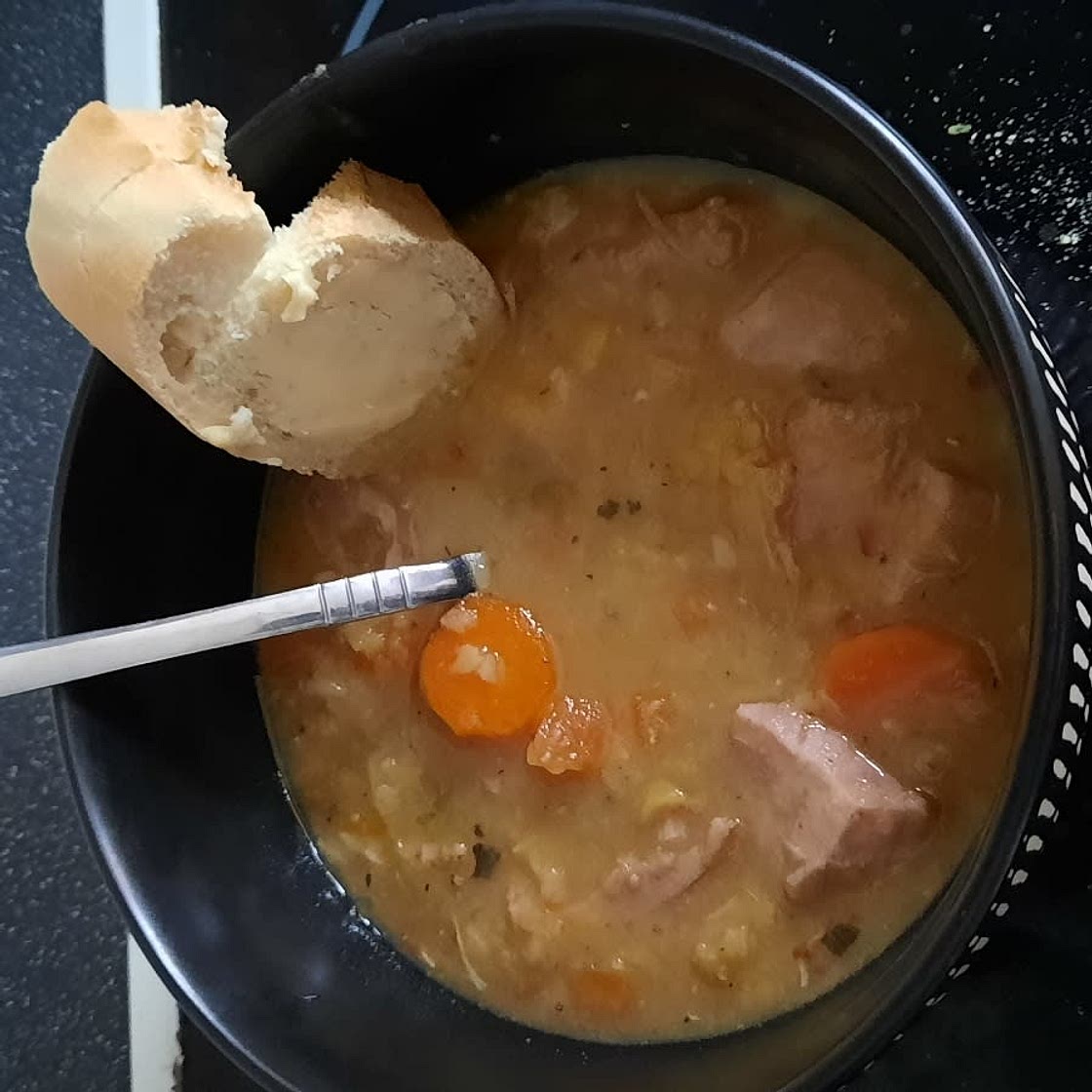 Slow Cooker Split Pea Soup with Ham Hock