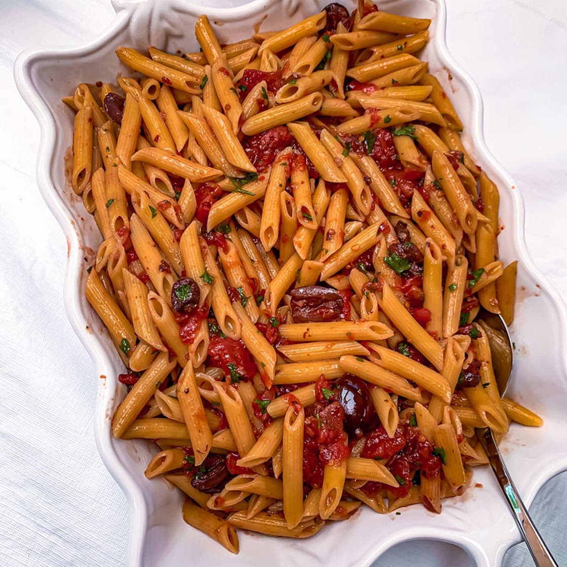 PASTA PUTTANESCA