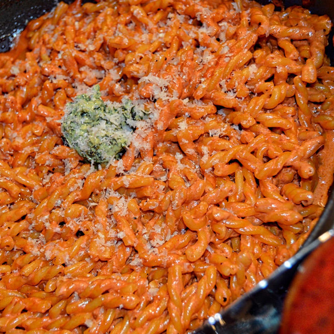 PASTA WITH VODKA SAUCE AND BASIL BUTTER