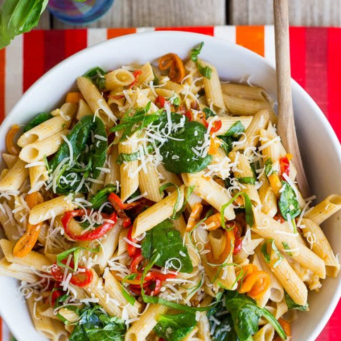 Balsamic Sweet Pepper Pasta with Spinach and Parmesan
