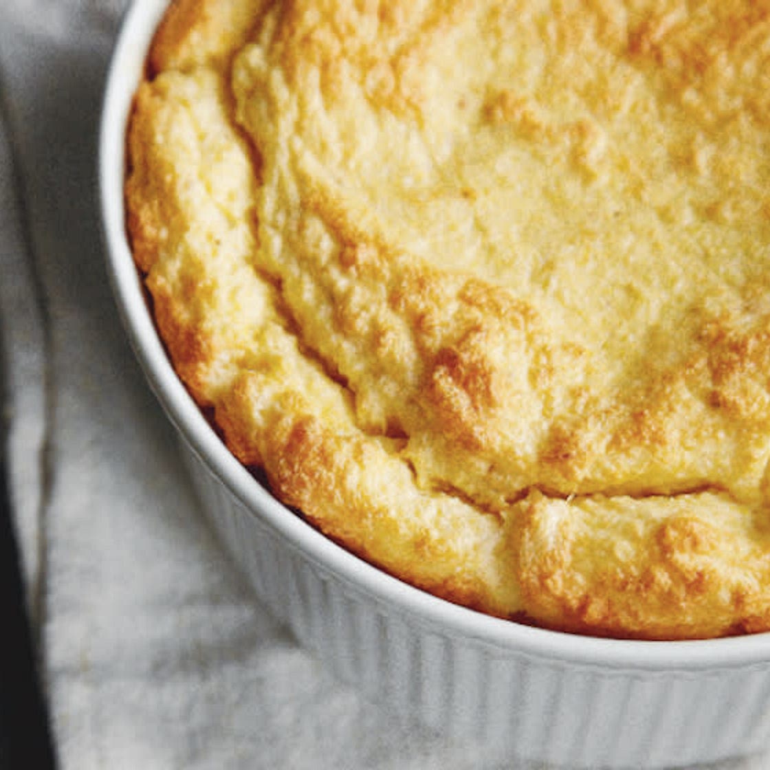 Puffy Cheddar Grits