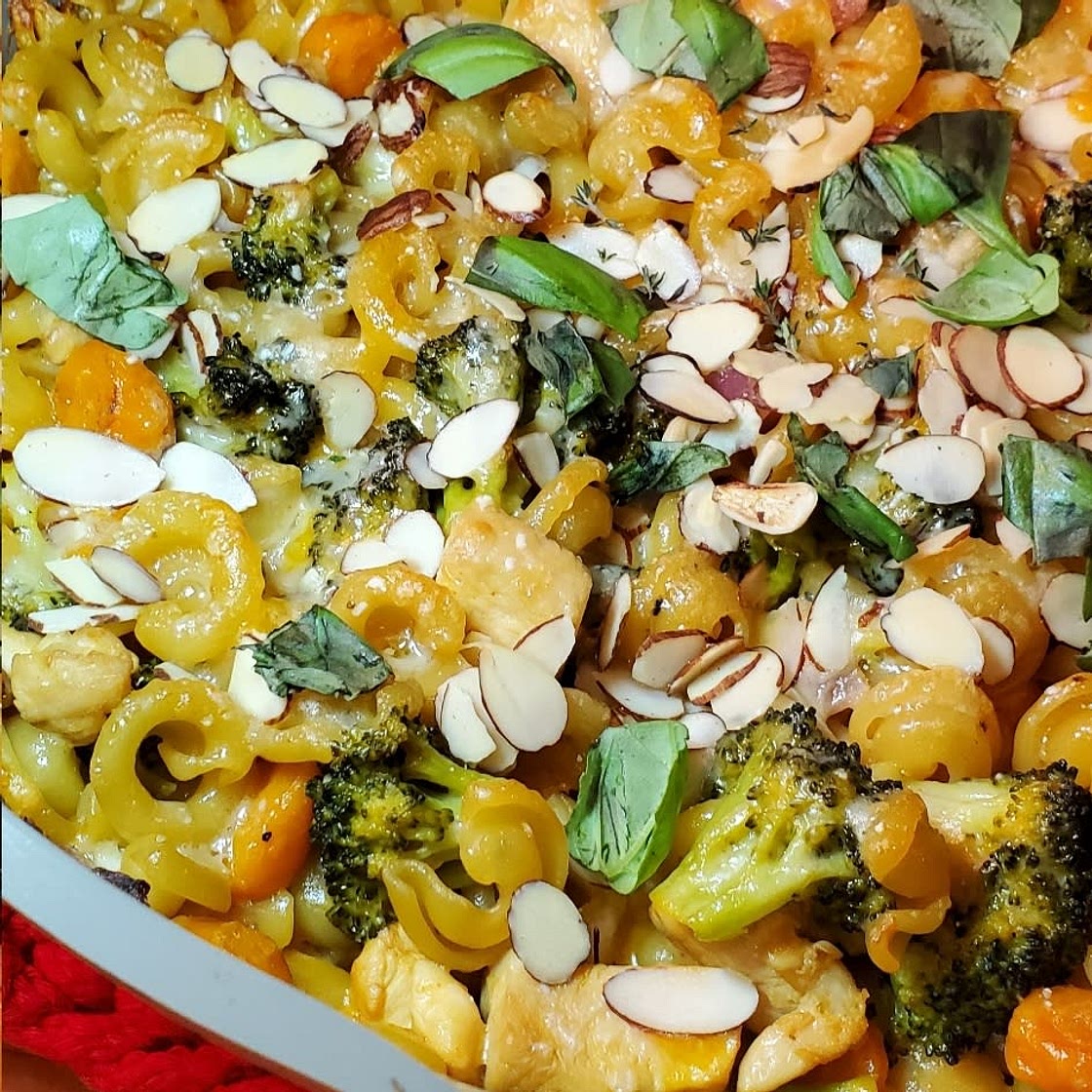 Broccoli Cheddar Chicken and Noodle Casserole