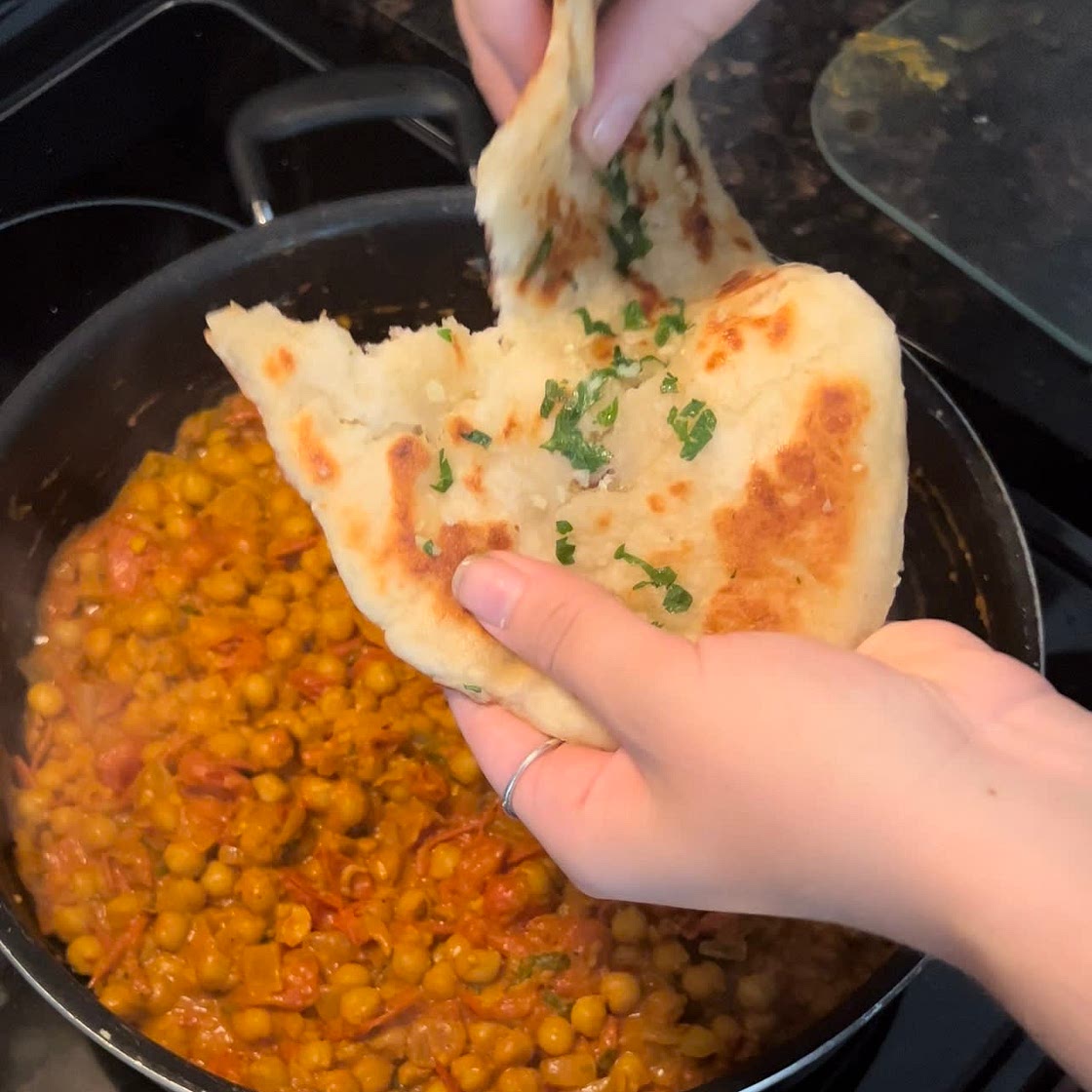 Chickpea Coconut Curry With Garlic Naan