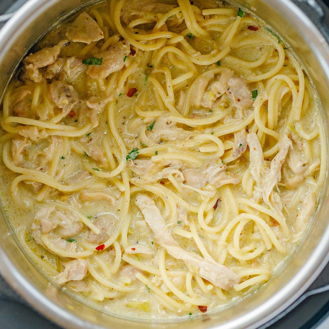 Instant Pot Creamy Chicken Noodles