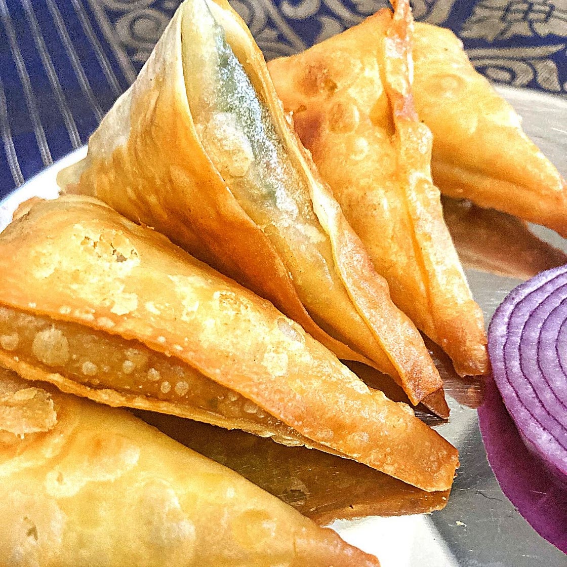 Easy and Golden Chicken Samosa Recipe
