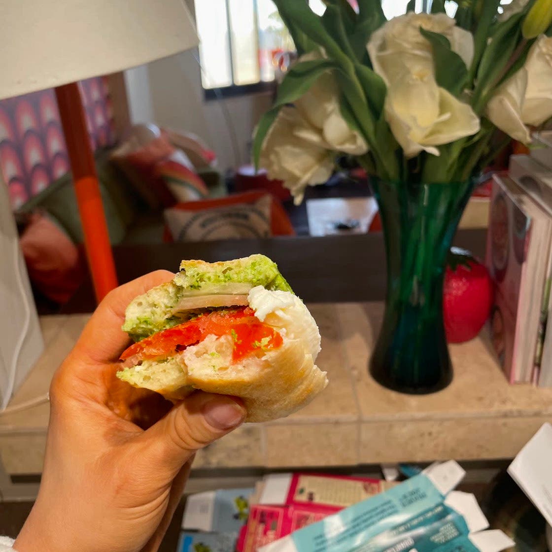 Caprese sandwich 
