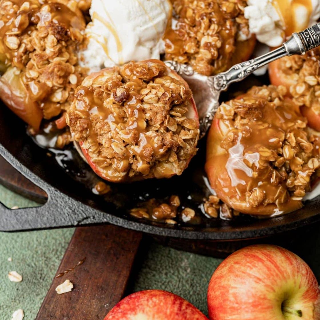Apple Crumble Baked Apples