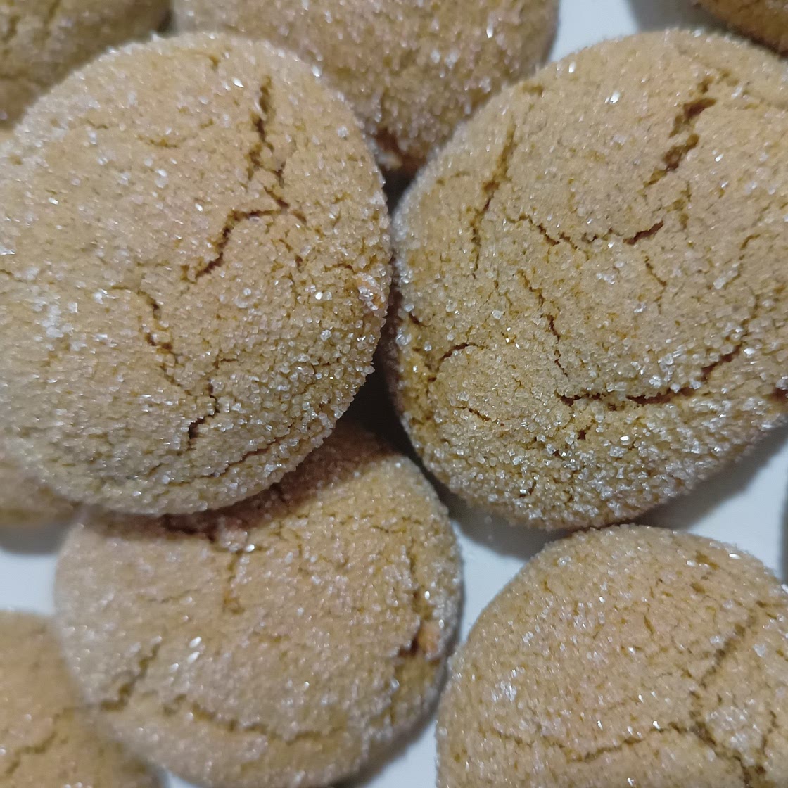 GINGER CRINKLES